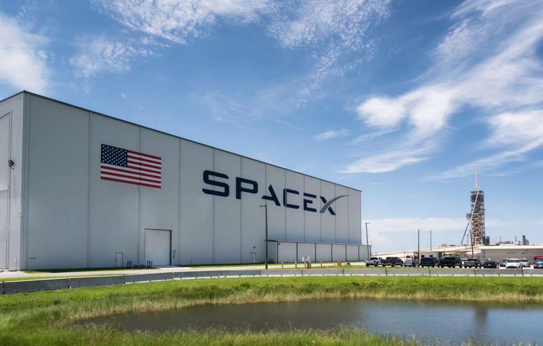 How Elon Musk made NASA annoyed of its Giant Rocket?