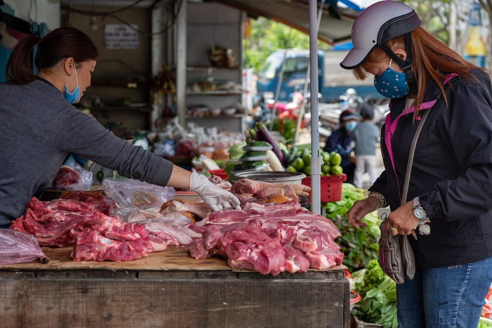 <strong>How a Vietnamese Raw Pork Snack Could Help Us Keep Food Fresh, Naturally</strong>